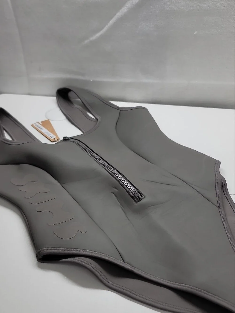Skims Rubberized Scuba Swim Scoop Neck One-Piece Size Large